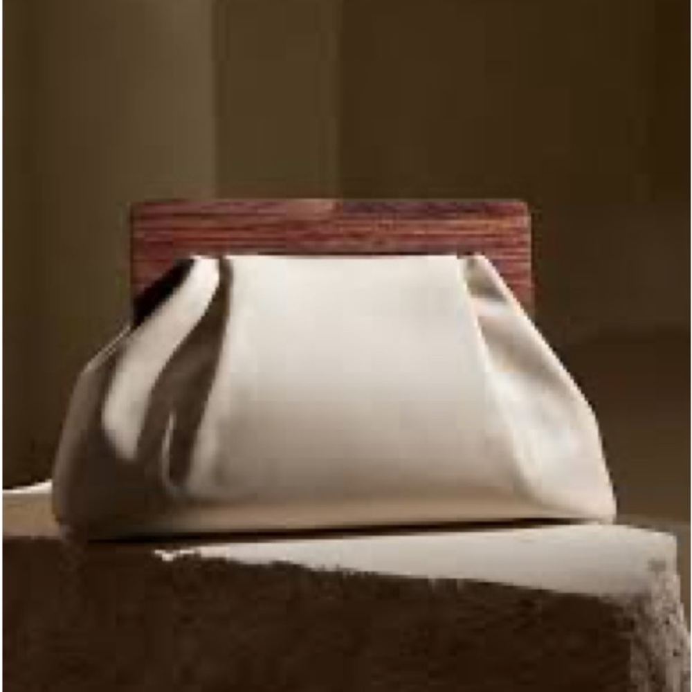 NWT - Banana Republic Large Leather Clutch - Cream